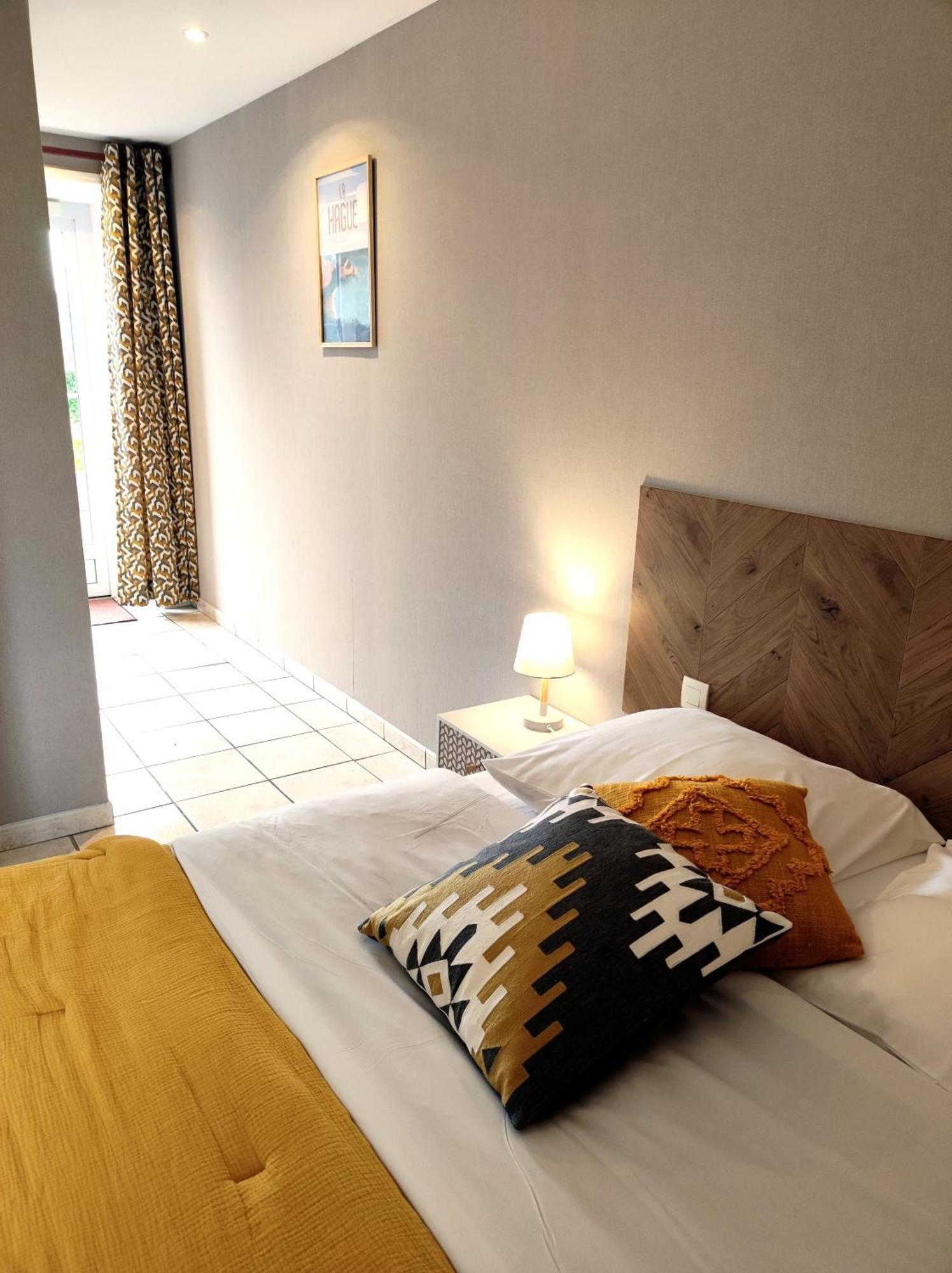 La Minoterie Bed and Breakfast Tessy-sur-Vire Rum bild