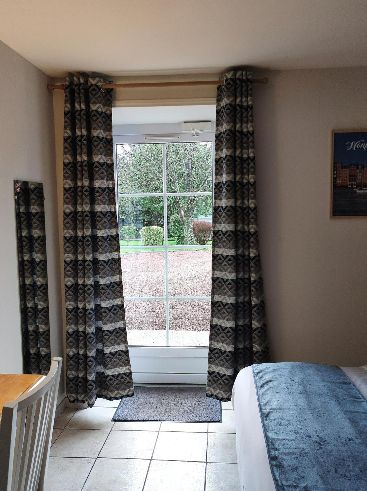 La Minoterie Bed and Breakfast Tessy-sur-Vire Rum bild